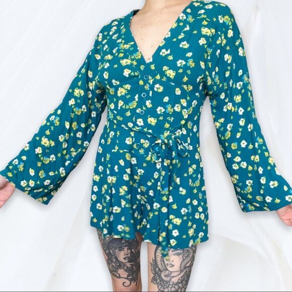 Free People (0) L’amour Printed Romper - Picture 7 of 9